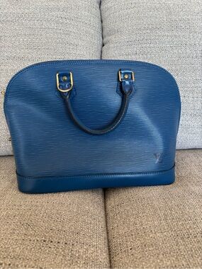 Louis Vuitton Blue Epi Alma Bag